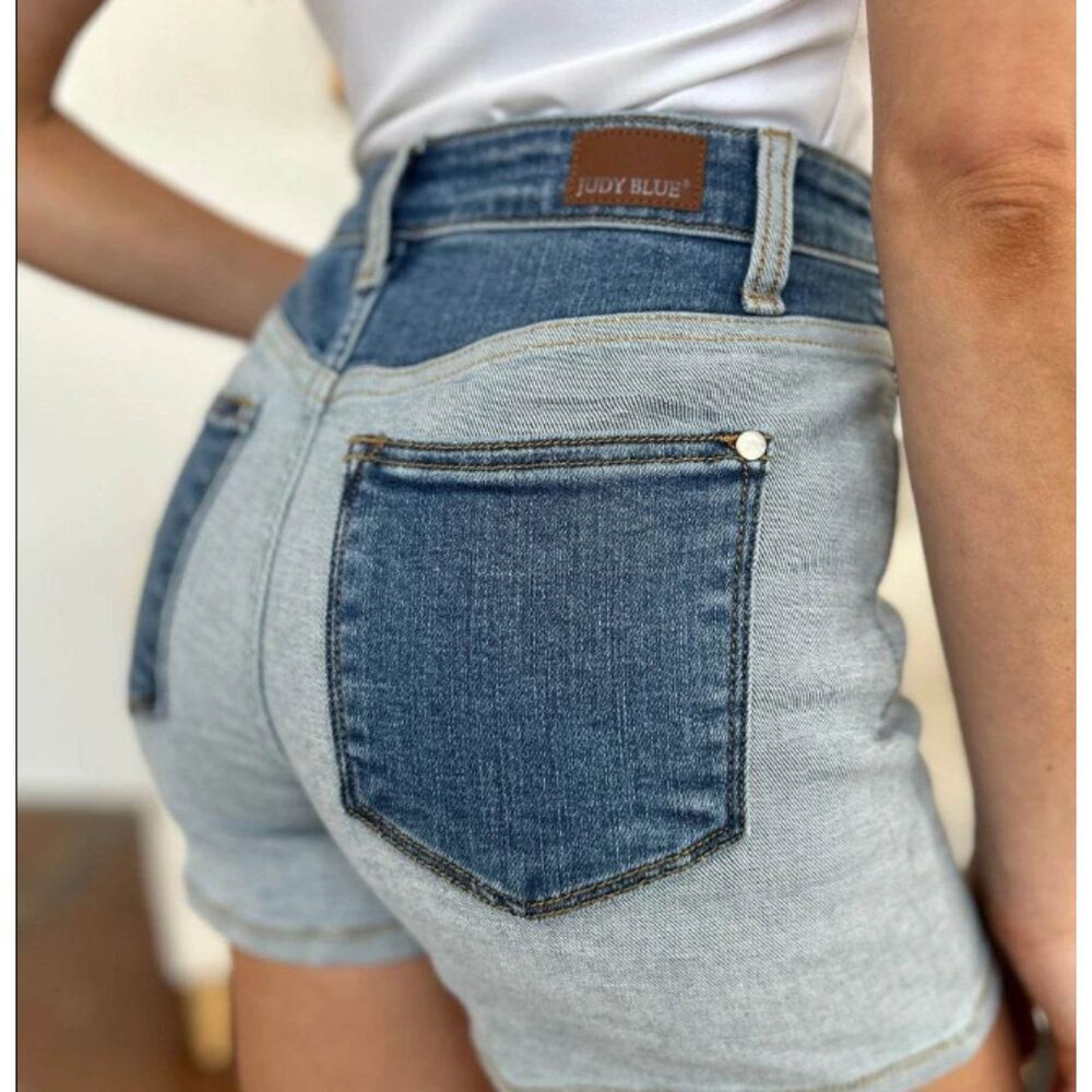 NWT Judy Blue Color Block Stretch High Rise Denim Shorts Plus Size 1XL